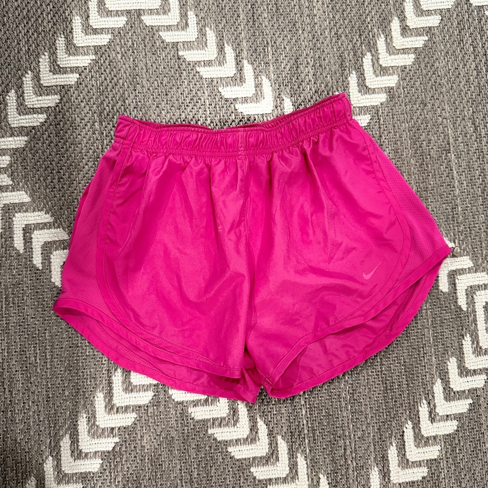 Nike Pink Athletic Shorts Lightweight Performance
